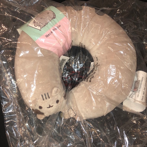 Gund Other - Pusheen Neck travel pillow